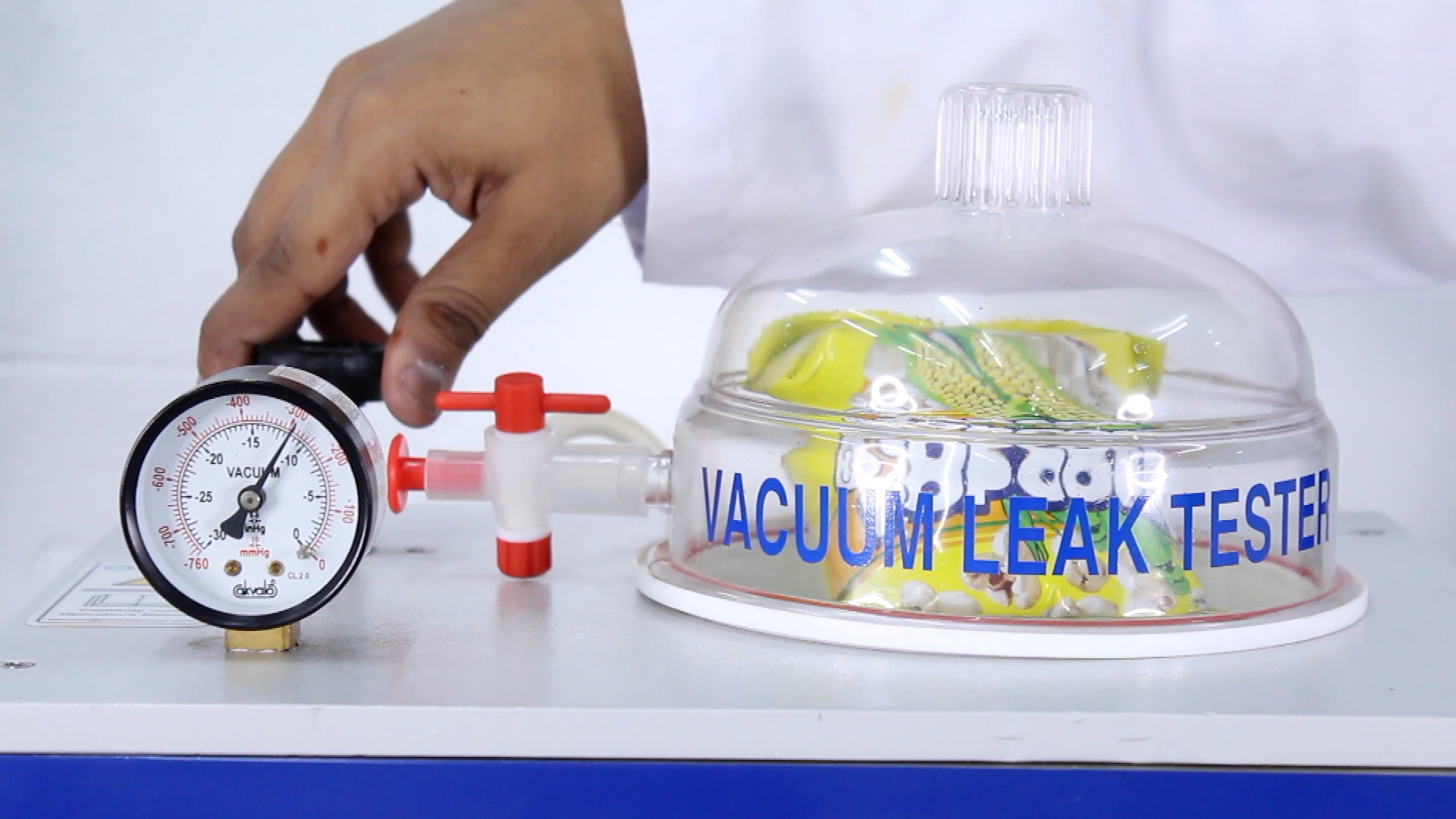 vacuum leak test machines
